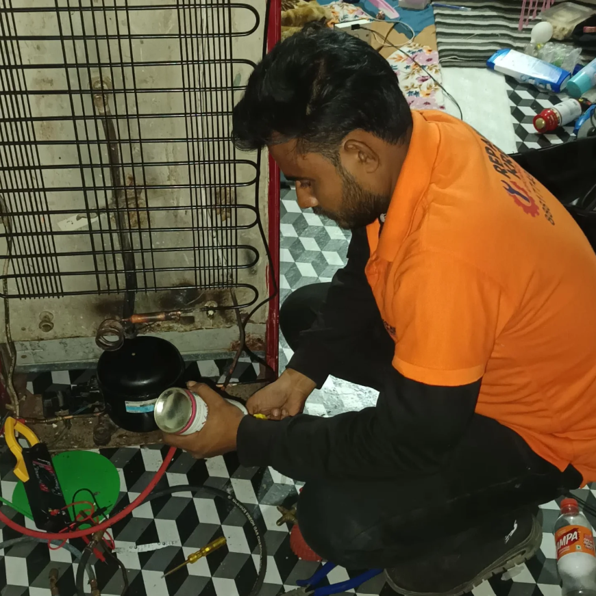 Repair Kro team at work